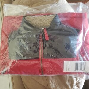 Carter's  vests toddler